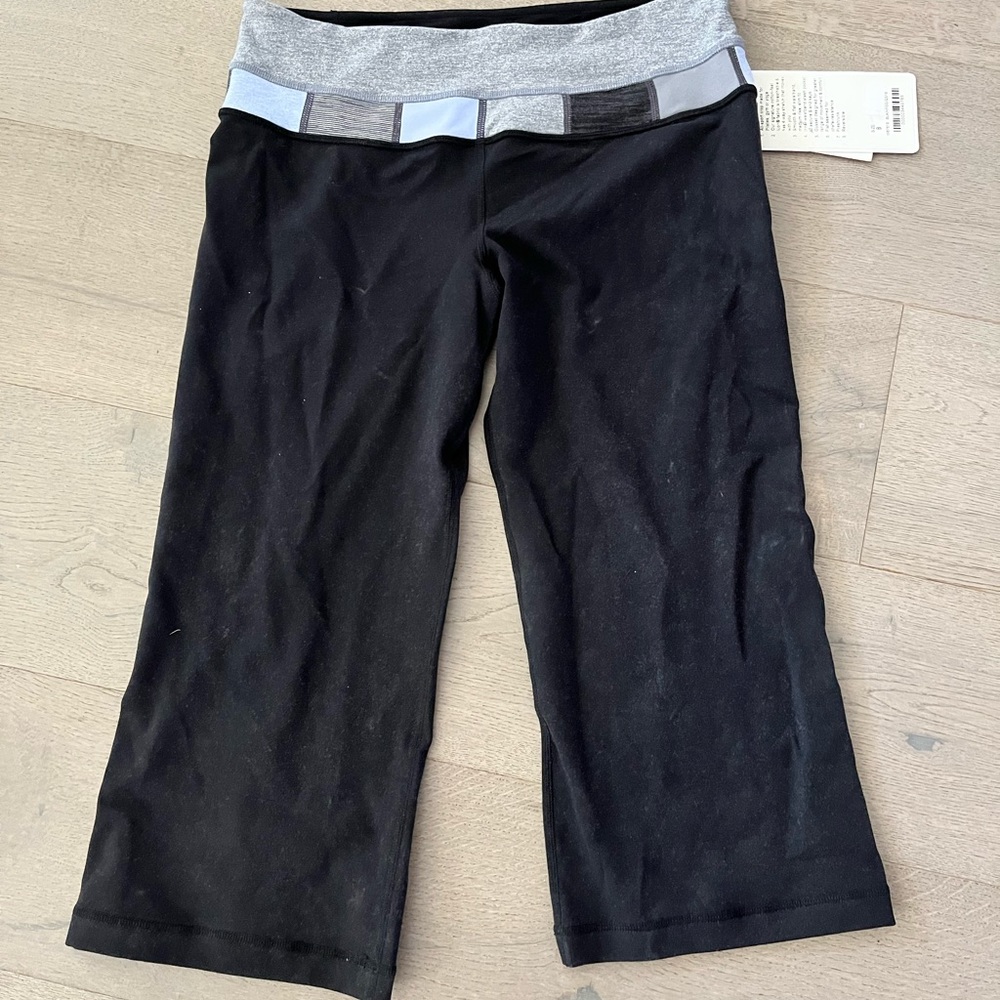 LULULEMON groove crop Luon pant | brand new with tags, size 8
